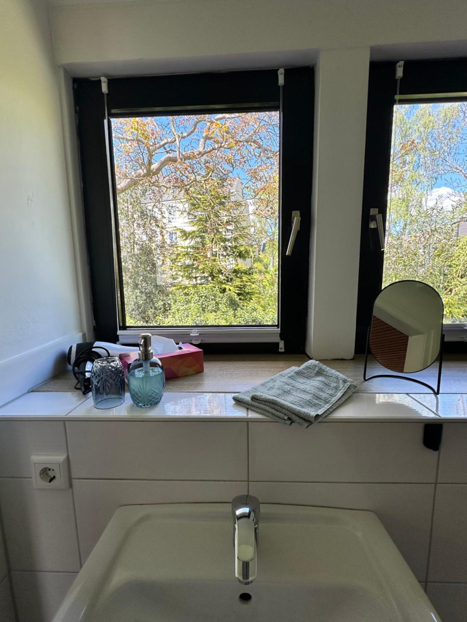 Idyllisches Zentrales Appartment - 24 H Check Inn Flensburg Eksteriør bilde